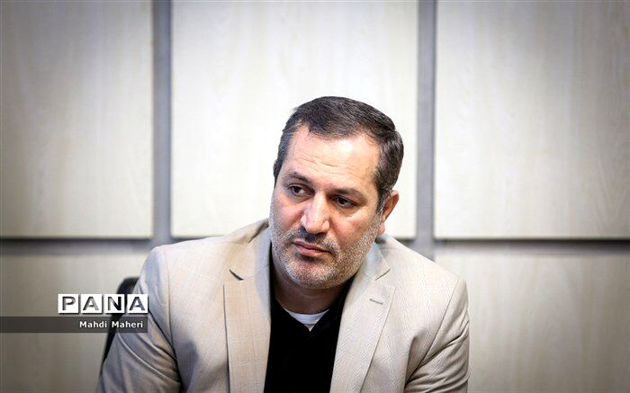 13 آبان؛ دانش‌آموزان محتوای تصویری خود را به کانال «ساپ» بفرستند