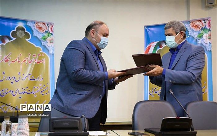 ۱۴ میلیون دانش‌آموز کشور تحت آموزش تغذیه‌