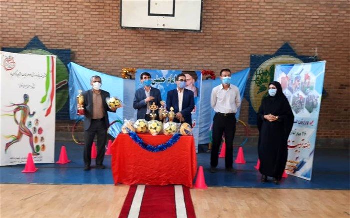 اجرای برنامه‌های گرامیداشت هفته تربیت بدنی در چهاردانگه