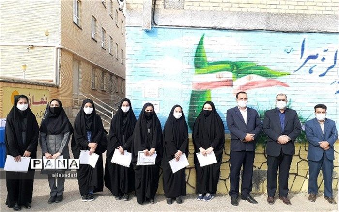 جوایز مسابقه‌کتابخوانی «یادت باشد» اهدا شد