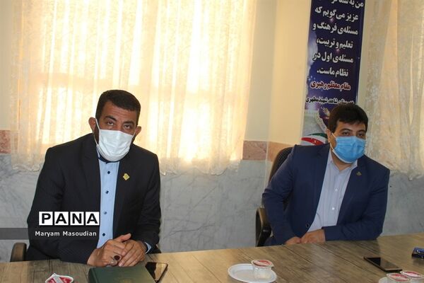 انتخابات شورای دانش آموزی دبیرستان شهید مطهری شاهد پسران بوشهر
