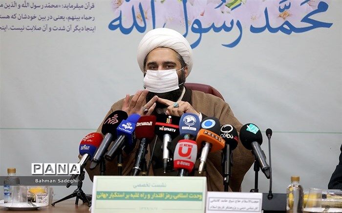حجت‌الاسلام کاشانی: باید حداقل فرانسه را تحریم کرد