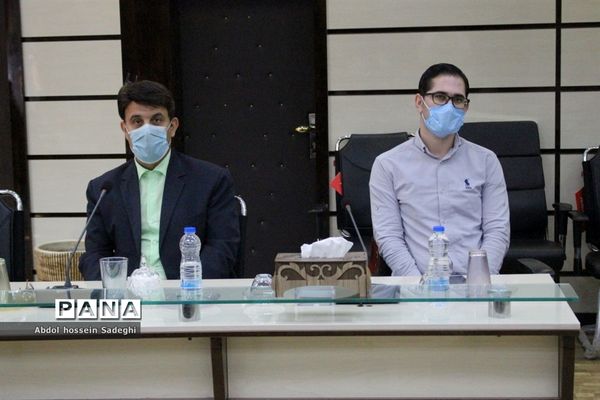 جلسه شورای عمومی معاونت پرورشی و فرهنگی اداره‌کل آموزش و پرورش استان بوشهر