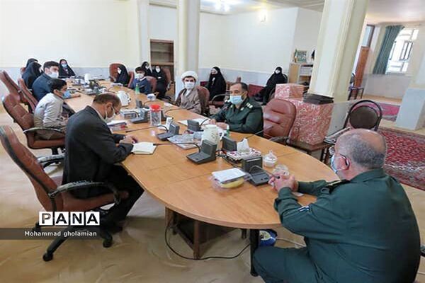 تجلیل  از فرزندان قهرمان کارکنان سپاه امام صادق (ع) استان بوشهر