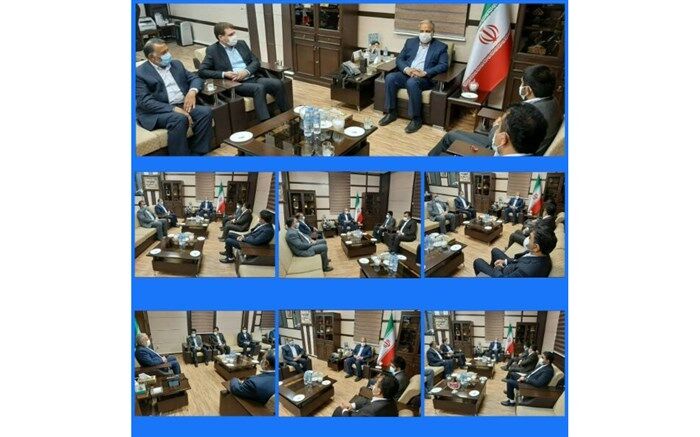 نشست صمیمی رئیس فدراسیون کشتی با استاندار و مدیرکل آموزش و پرورش سیستان و بلوچستان