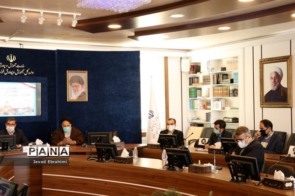 جلسه هماهنگی کمیته دانش آموزان و فرهنگیان ستاد بزرگداشت یوم الله 13 آبان خراسان رضوی