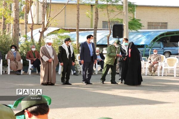 صبحگاه مشترک به مناسبت هفته بسیج دانش آموزی