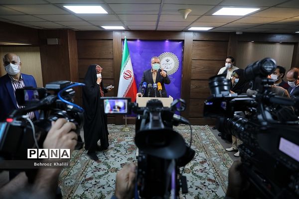 جلسه قرارگاه عملیاتی ستاد ملی مبارزه با کرونا