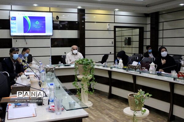 رونمایی از برنامه راهبردی و عملیاتی سازمان دانش آموزی استان بوشهر