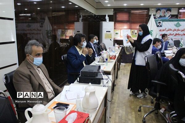 نشست مسئولان سازمان دانش آموزی شهرستانها و مناطق استان بوشهر