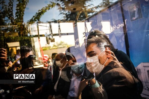 آیین بهره برداری از ۱۰۰ دستگاه اتوبوس و مینی بوس جدید در ناوگان حمل و‌نقل تهران