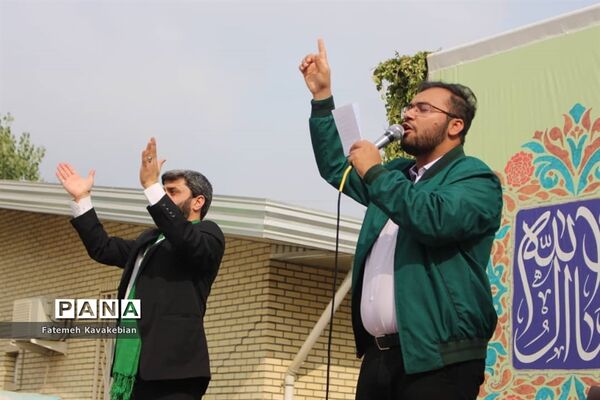 جشن ولادت رسول مهربانی ها در حوزه علمیه حضرت نرجس (س) ساری