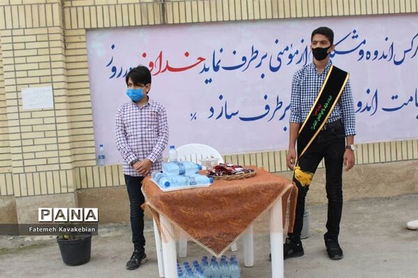 جشن ولادت رسول مهربانی ها در حوزه علمیه حضرت نرجس (س) ساری