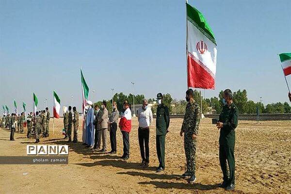 نواختن زنگ استکبار ستیزی در ساحل دلوار