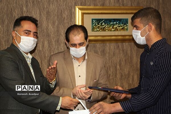 آیین امضای تفاهم نامه بین سازمان فرهنگی شهرداری شیراز و اداره کل آموزش و پرورش فارس