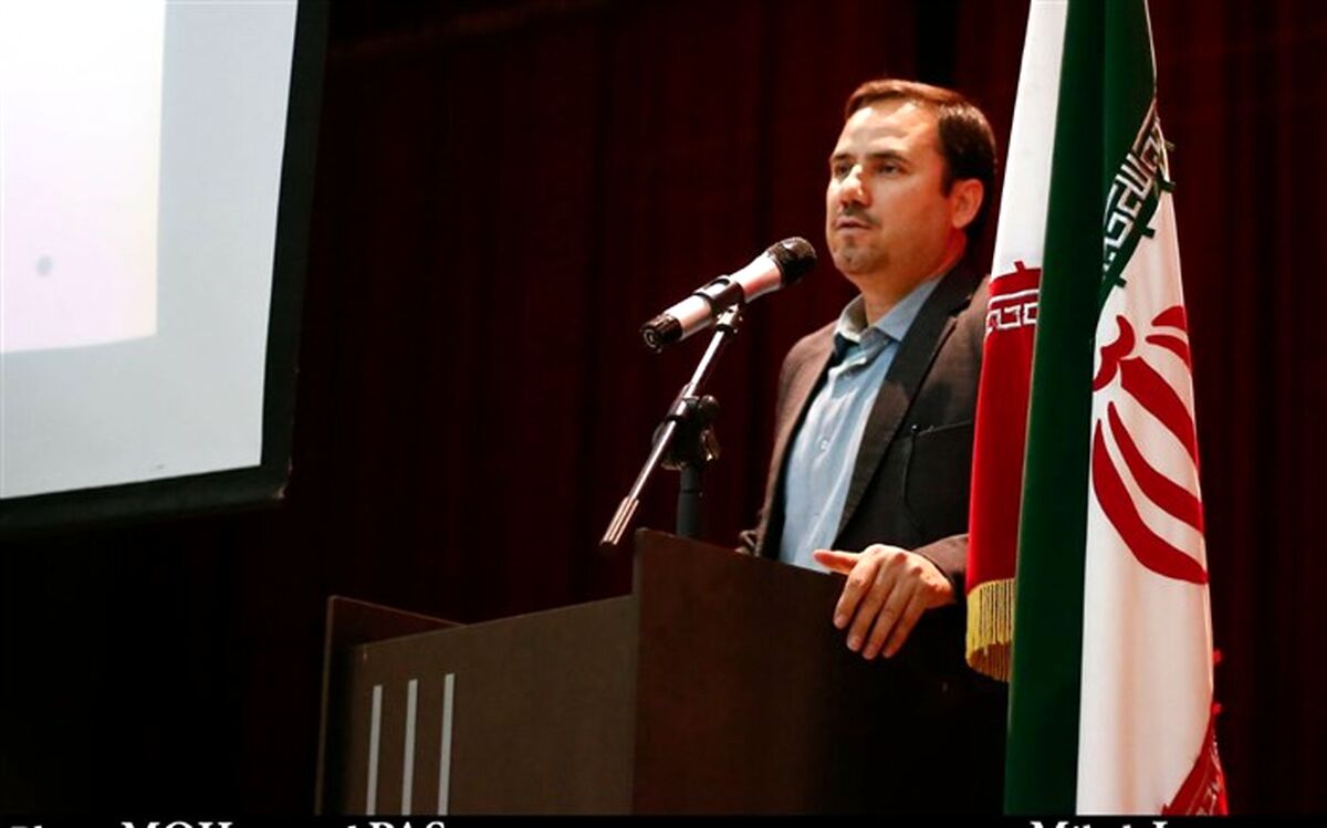 آسان سازی محتوای کتب درسی در دستور کار معلمان قرار گیرد