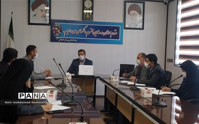 برگزاری جلسه مدیریت دانش‌آموزان و اولیا در برابر خطر اعتیاد به موادمخدر در فشافویه