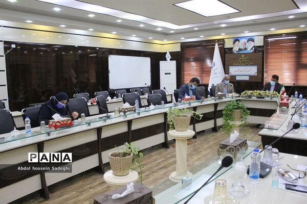 نشست بزرگداشت هفته کتاب در آموزش و پرورش استان بوشهر