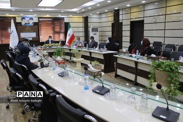 نشست بزرگداشت هفته کتاب در آموزش و پرورش استان بوشهر