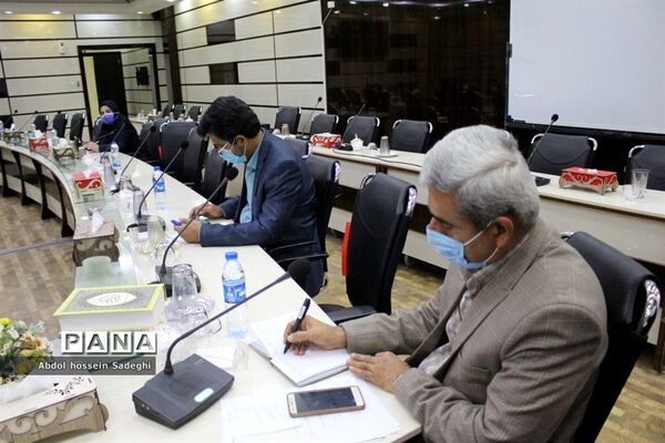 نشست بزرگداشت هفته کتاب در آموزش و پرورش استان بوشهر