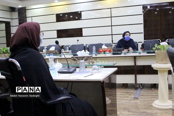 نشست بزرگداشت هفته کتاب در آموزش و پرورش استان بوشهر