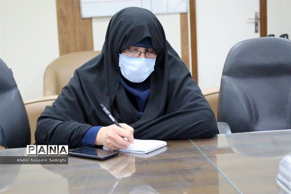 نشست هیات اندیشه‌ورز نماز مدارس استان بوشهر