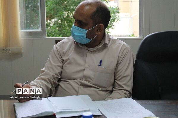 نشست هیات اندیشه‌ورز نماز مدارس استان بوشهر