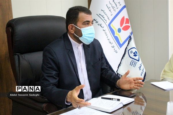 نشست هیات اندیشه‌ورز نماز مدارس استان بوشهر