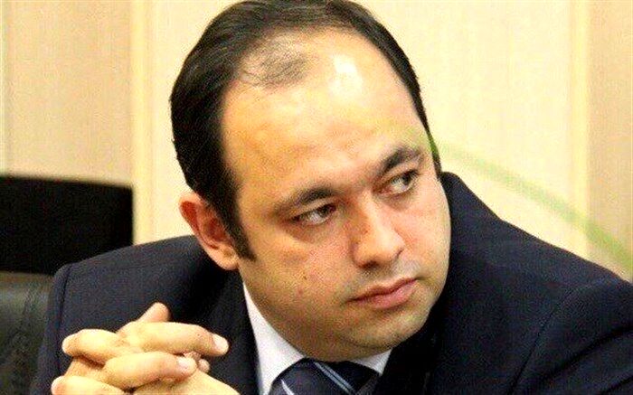 برخی در داخل اقتصاد را گروگان گرفته‌اند