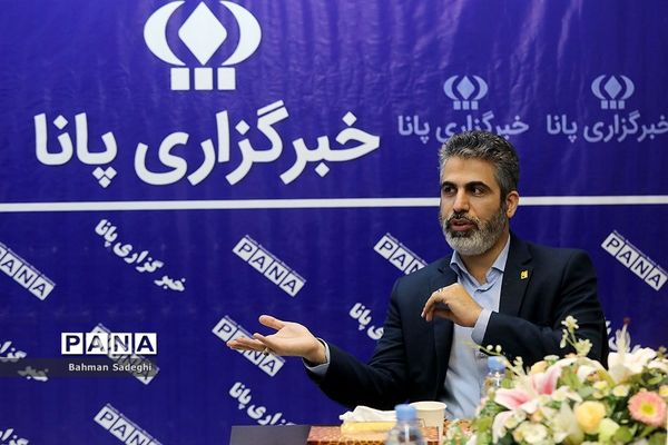 بازدید دبیرکل اتحادیه انجمن اسلامی دانش‌‌آموزان  از خبرگزاری پانا