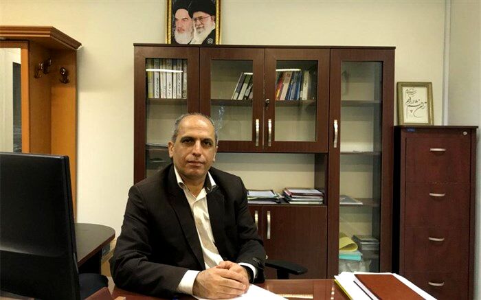بررسی چالش‌های پیاده‌سازی یادگیری سیار در دانشگاه‌ها و آموزش و پرورش