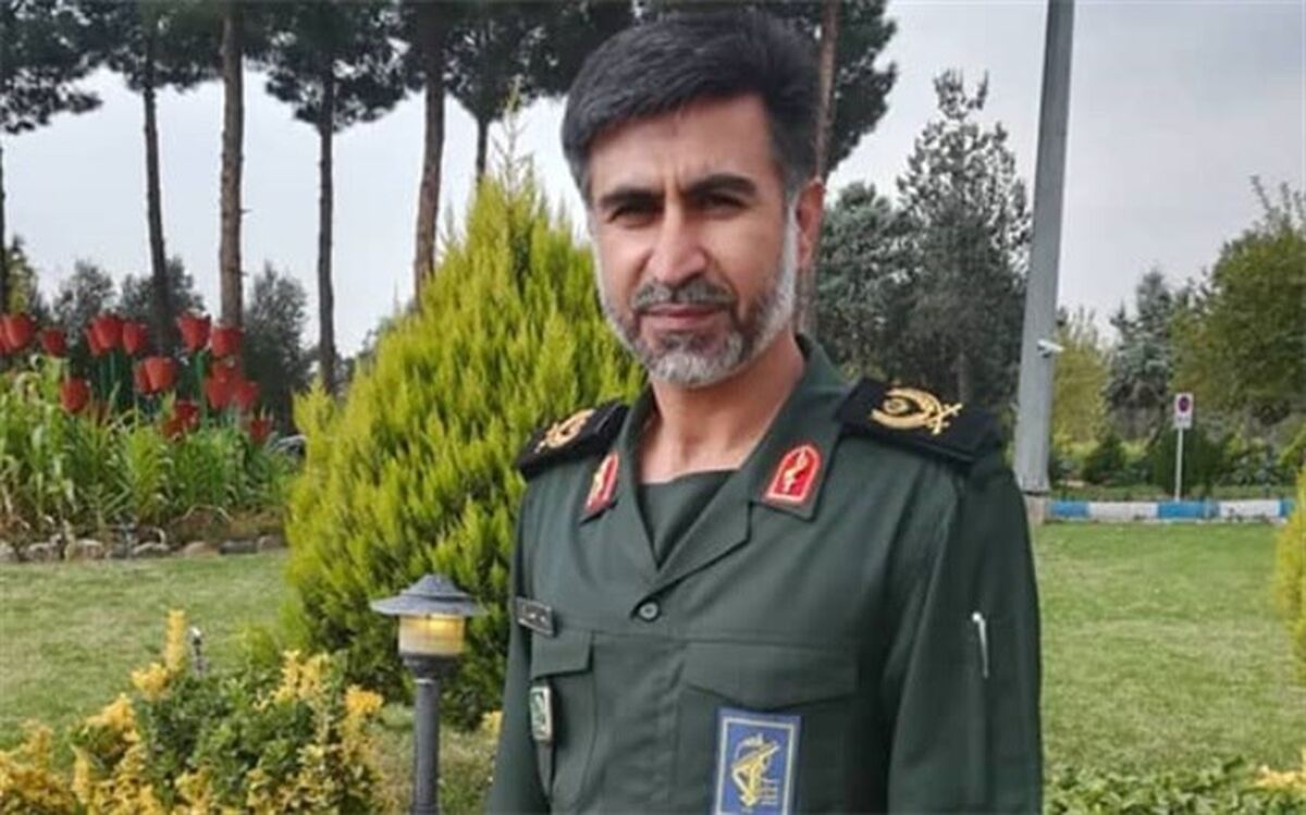 ارتقا فرمانده تیپ پیاده امام صادق (ع) به درجه سرتیپ دومی