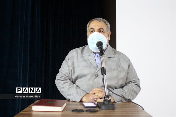 مراسم تجلیل از همکاران اداری حوزه معاونت پرورشی و تربیت بدنی آموزش و پرورش شهرستان بوشهر