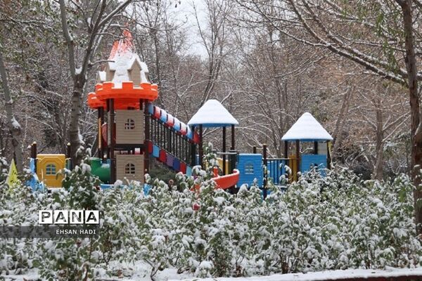بارش برف پاییزی در مشهد