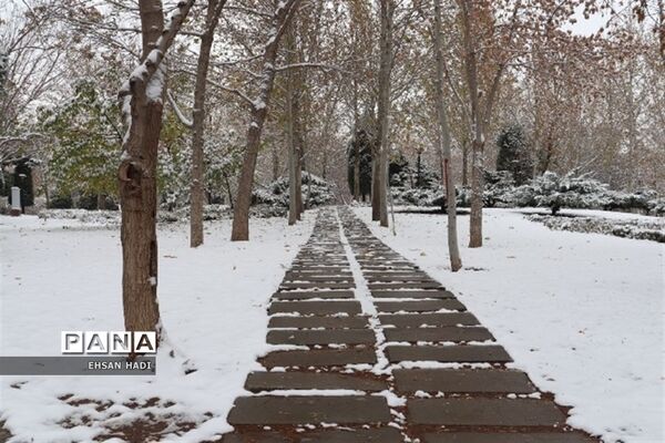 بارش برف پاییزی در مشهد