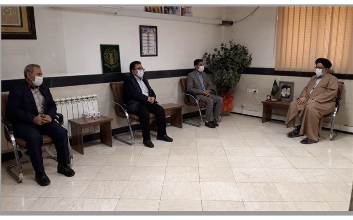 دیدار معاون پرورشی و تربیت بدنی آموزش و پرورش ورامین با امام   جمعه ورامین