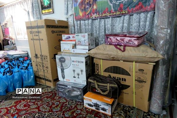 اهدای جهیزیه و ۳۵۵ بسته معیشتی به نیازمندان توسط پایگاه حضرت سکینه(س)