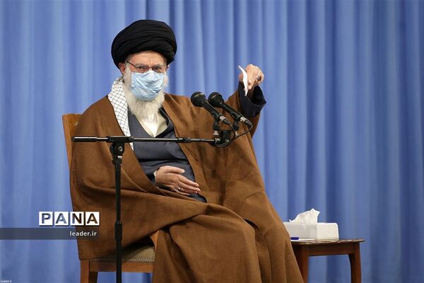 دیدار اعضای شورای‌عالی هماهنگی اقتصادی با رهبر معظم انقلاب اسلامی