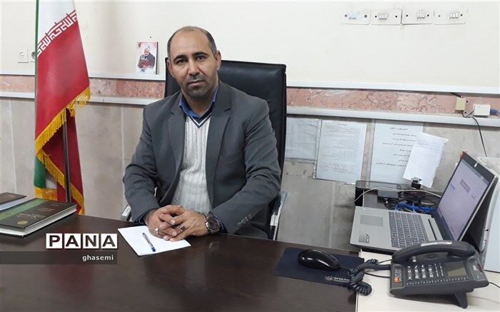 آموزش مهارت مواجهه با بلایای طبیعی  مانند زلزله  از وظایف مهم آموزش و پرورش است