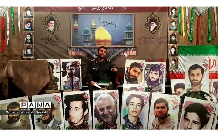 اجرای طرح  لاله های روشن در قالب  یادواره شهدای بسیج دانش‌آموزی در بهارستان ۲