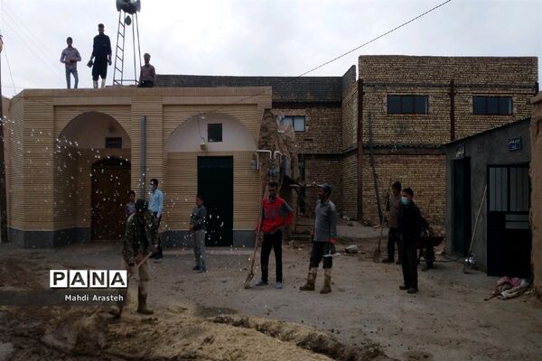 بام اندود کردن مسجد دریک اقدام جهادی
