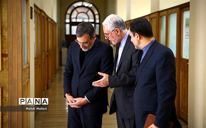 معاون کنسولی، مجلس و ایرانیان وزارت خارجه تغییر کرد