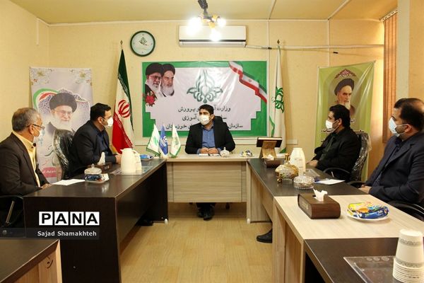 نشست هماهنگی اجرای برنامه‌های سازمان دانش‌آموزای استان خوزستان