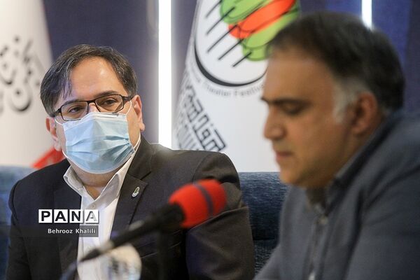 نشست خبری هفدهمین جشنواره تئاتر مقاومت