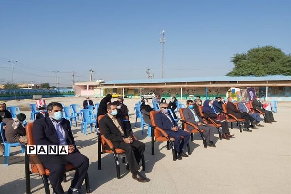 تدریس عملی  نشانه (ای) فارسی پایه اول در آبادان