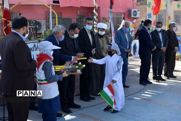 تدریس عملی  نشانه (ای) فارسی پایه اول در آبادان
