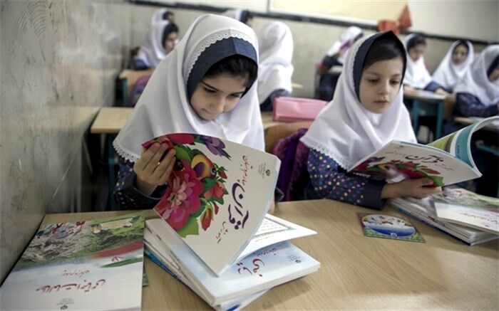 از آغاز آموزش‌های تلویزیونی نهضت سوادآموزی تا نحوه برگزاری امتحانات دانش‌آموزان