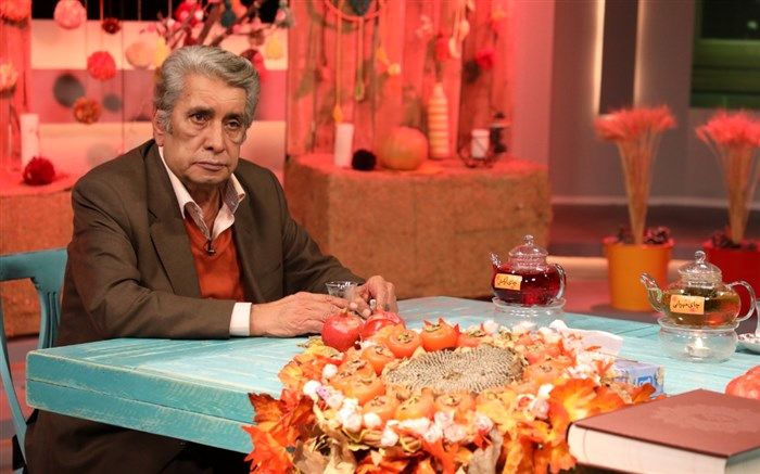 بهروز رضوی در برنامه «دست در دست»: رادیو رسانه بی مزاحمتی است