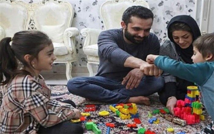 ایجاد فضای راهبردی عاطفی  و محبت‌آمیز برای فرزندان دردوران قرنطینه خانگی