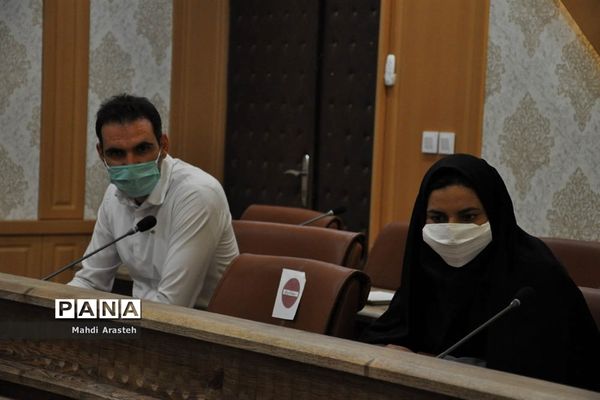 جلسه برنامه‌ریزی کمیته تبلیغات و اطلاع‌رسانی مقابله با ویروس کرونا درشهرستان خوسف